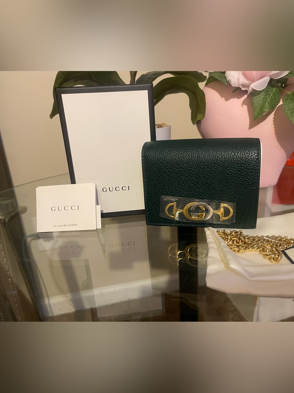 Gucci Emerald Green Grained Leather Chain Crossbody Bag with Gold GG